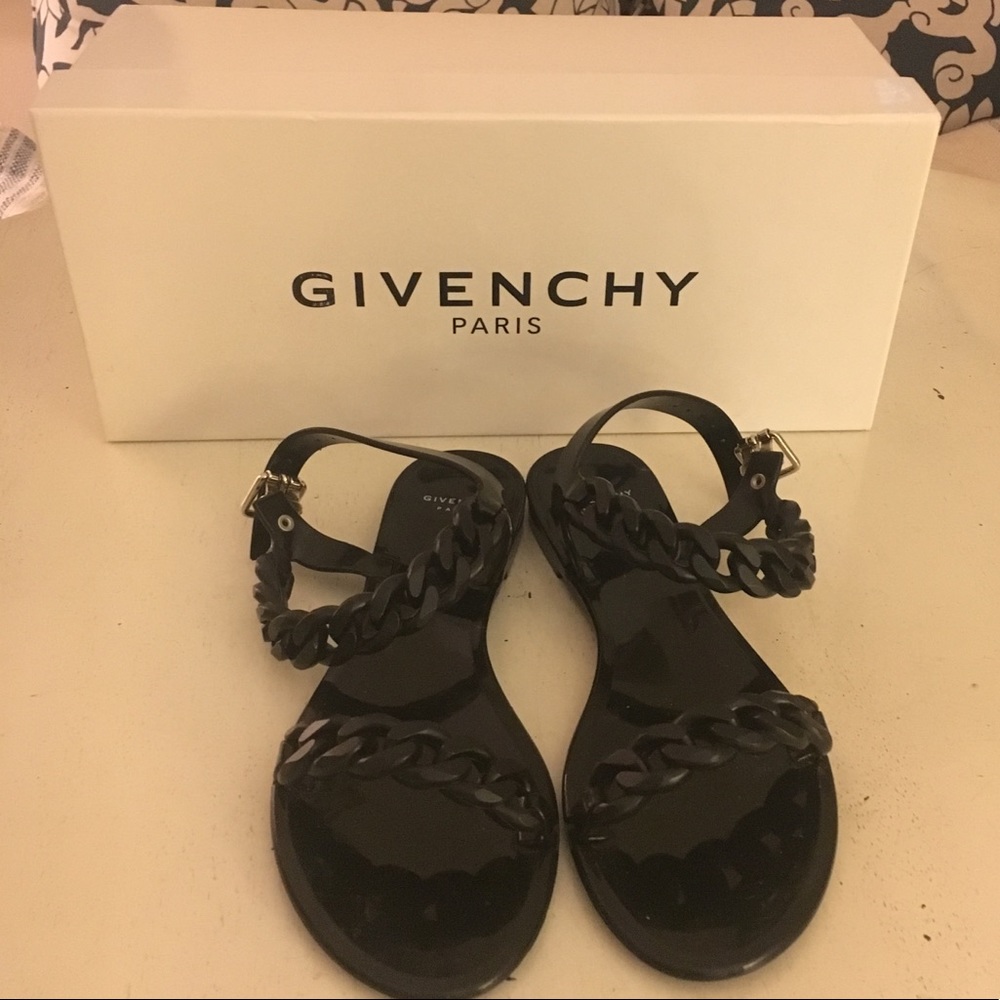 NIB Givenchy Blck Nea Chain Jelly Sandals size 7